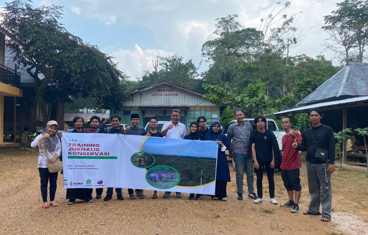 Training Jurnalistik Konservasi Bawa Mahasiswa Ke Hutan Harapan